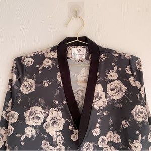 Hanbok-inspired jeogori jacket (modern hanbok)